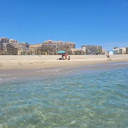 Charmante T3 Avec Terrasse A 500m De La Plage, Parfait Pour 4 Personnes - Fr-1-794-131 *